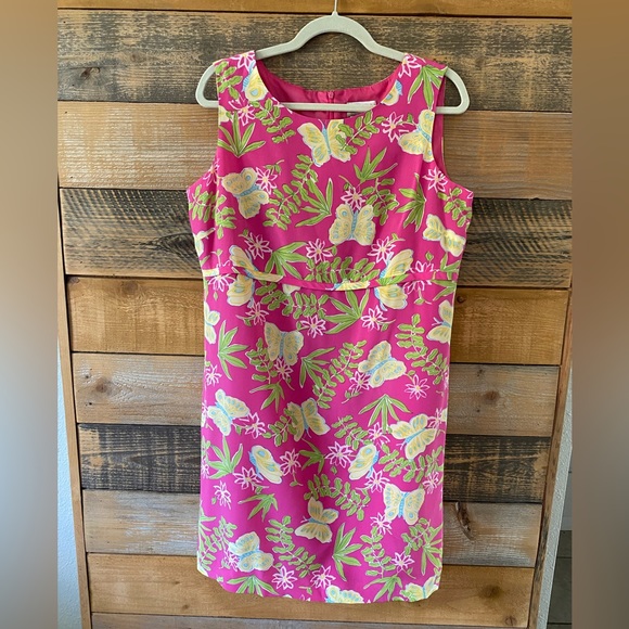 Coldwater Creek Dresses & Skirts - Coldwater Creek Silk Vintage Day Dress
Summer Pink Butterflies Size 14 petite